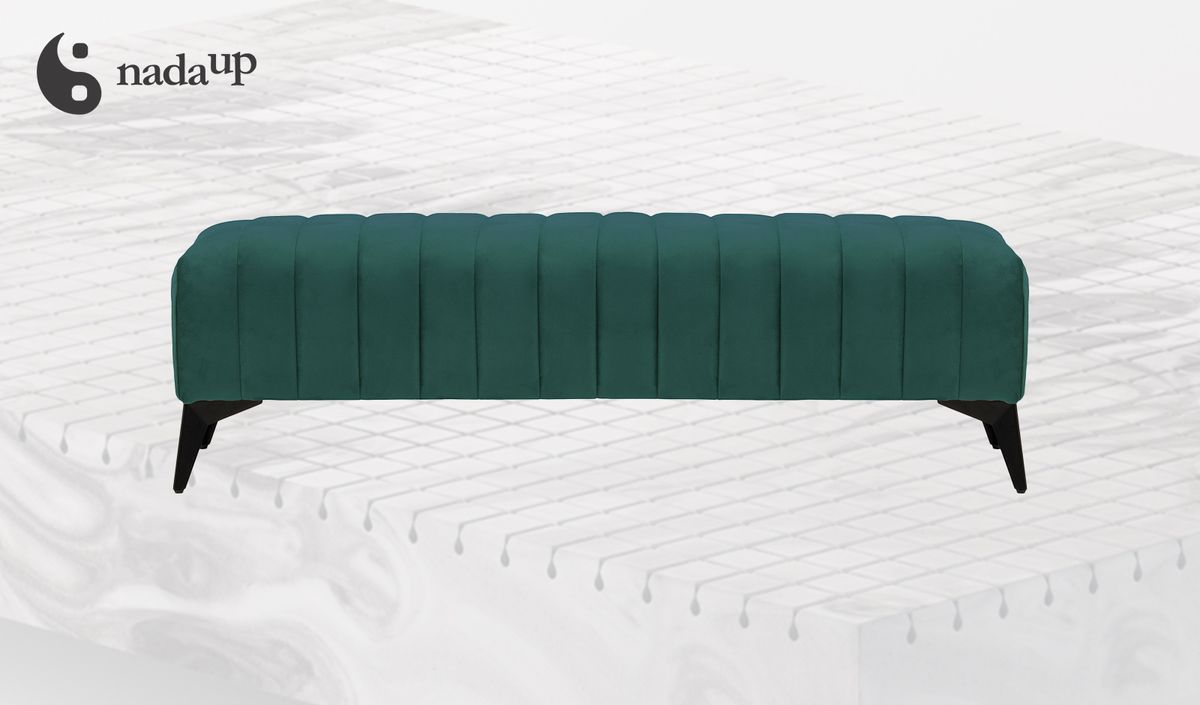 Grand pouf avec des coutures Mary en mousse de qualité médicale